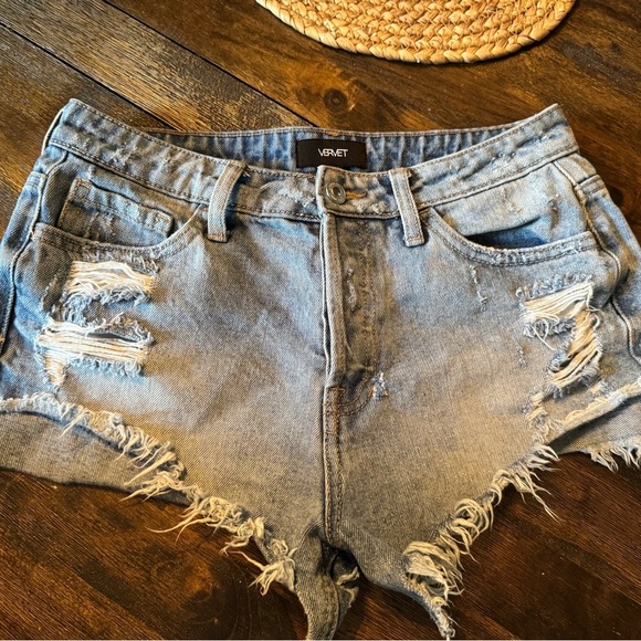 Vervet high waist cutoff jean shorts size 27 EUC - Picture 3 of 5